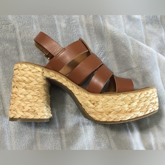 Lisa Vicky Just Strappy Platform Cognac Sandals Size 6 M - Picture 9 of 12
